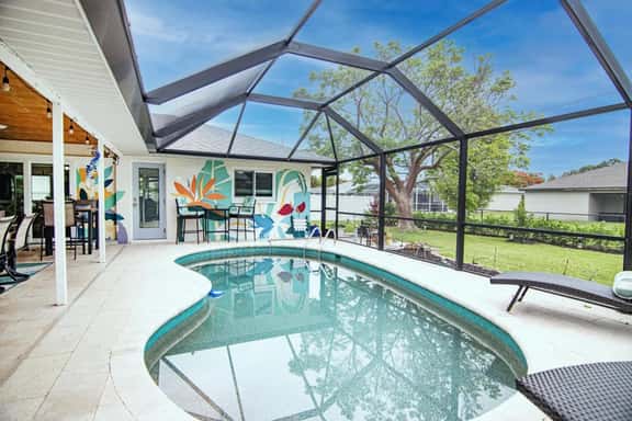 Coastal Elegance with Heated Pool - Image 1