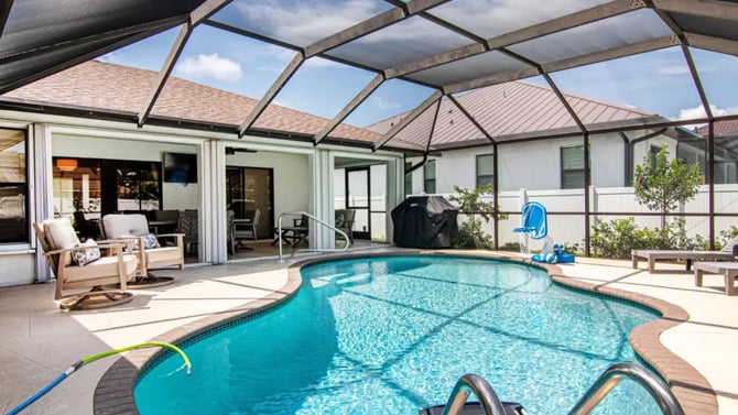Pelican Point Private Screened Pool